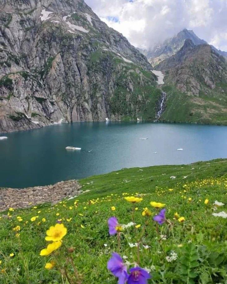 Kashmir Great Lakes Trek