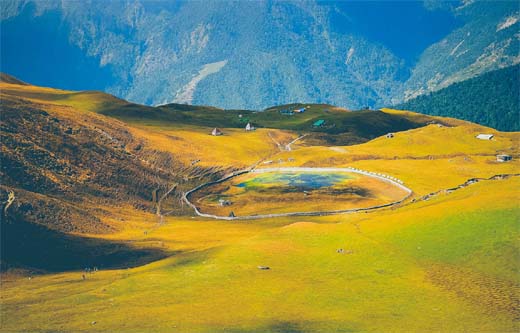 Roopkund Trek